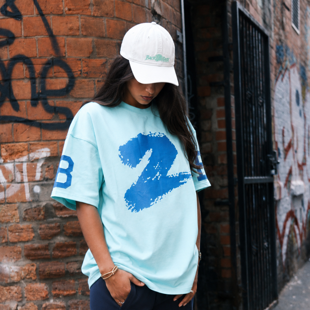 CAP004 "CLUB.V4"